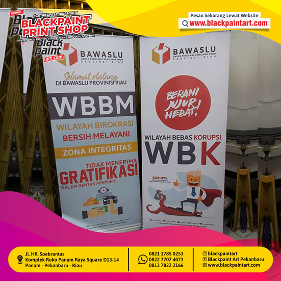 Roll Up Banner 85x200 cm