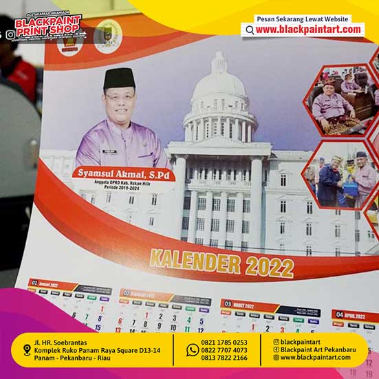 Kalender Dinding Custom 32x47 cm (Satuan)