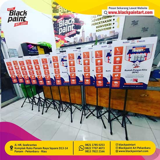 Tripod Banner Uk. 40 x 60 cm