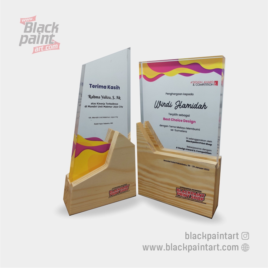 Plakat Acrylic Tapak Kayu